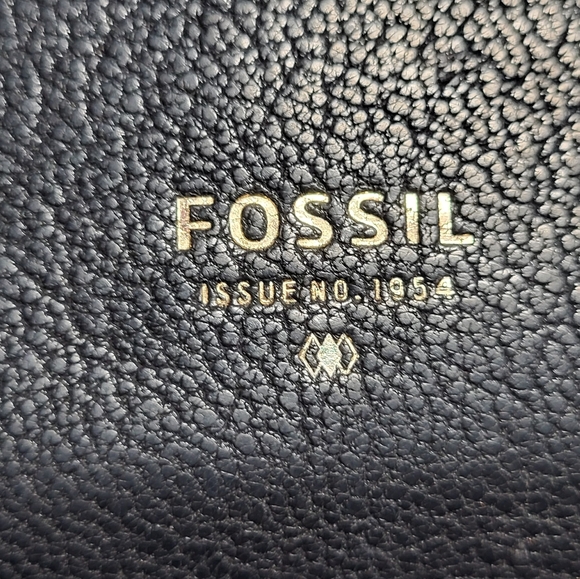 FOSSIL Zip-Around, Striped Leather Wallet With Black, Brown, And Mint Green - Picture 2 of 8
